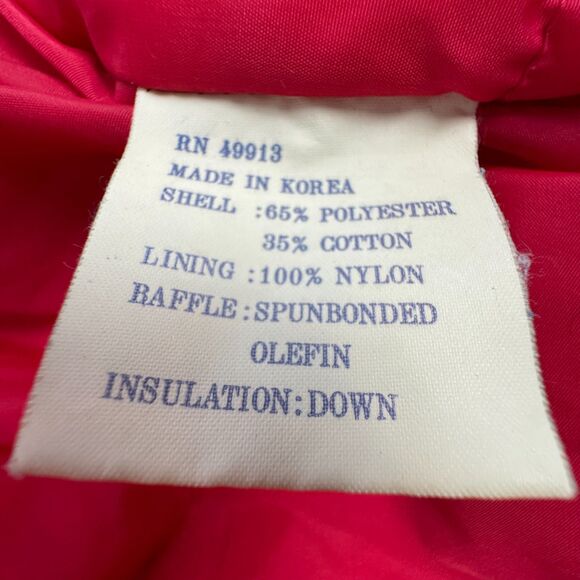 The Company Store Red Down Puffer Vest Medium Zip Snap Nylon Lined - Picture 10 of 10